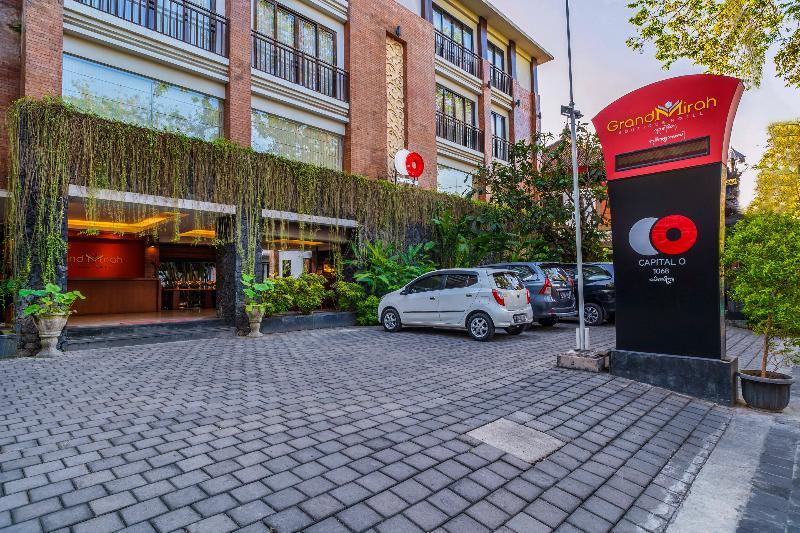 首都o 1068大米拉精品酒店 丹帕沙 外观 照片